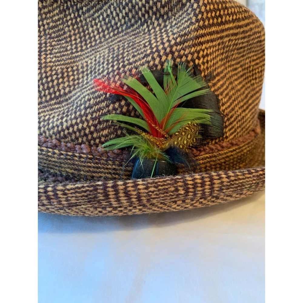 Vintage Brown Houndstooth Fedora Hat with Feather Size 7 3/8 (see measurements) - Picture 7 of 13
